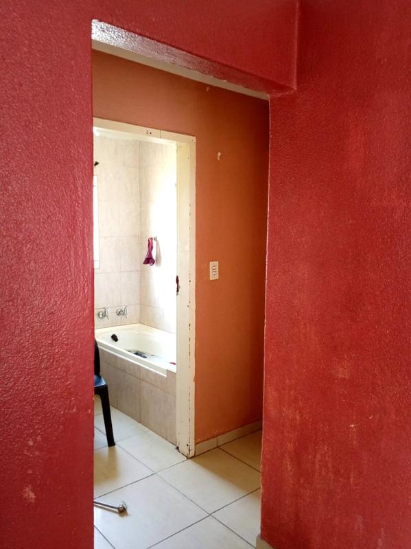 3 Bedroom Property for Sale in Meadowlands Gauteng