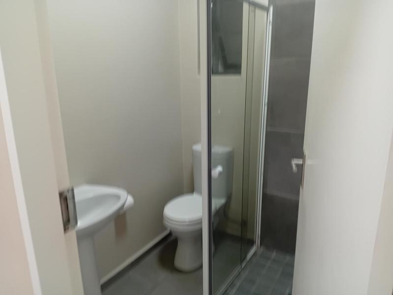 2 Bedroom Property for Sale in Waterfall Ridge Gauteng