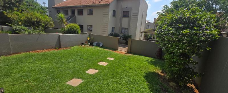 2 Bedroom Property for Sale in Bedfordview Gauteng