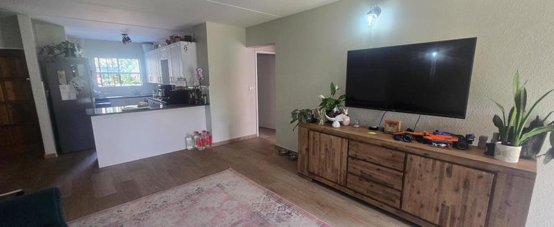 2 Bedroom Property for Sale in Bedfordview Gauteng