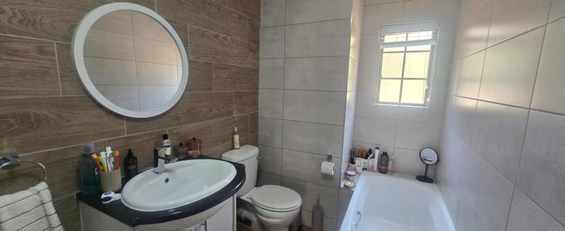 2 Bedroom Property for Sale in Bedfordview Gauteng
