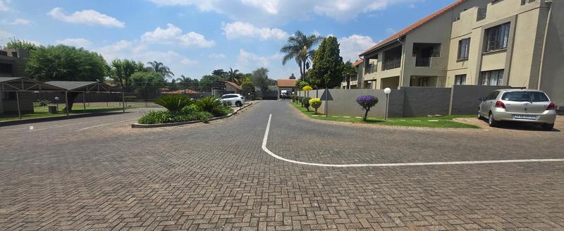 2 Bedroom Property for Sale in Bedfordview Gauteng