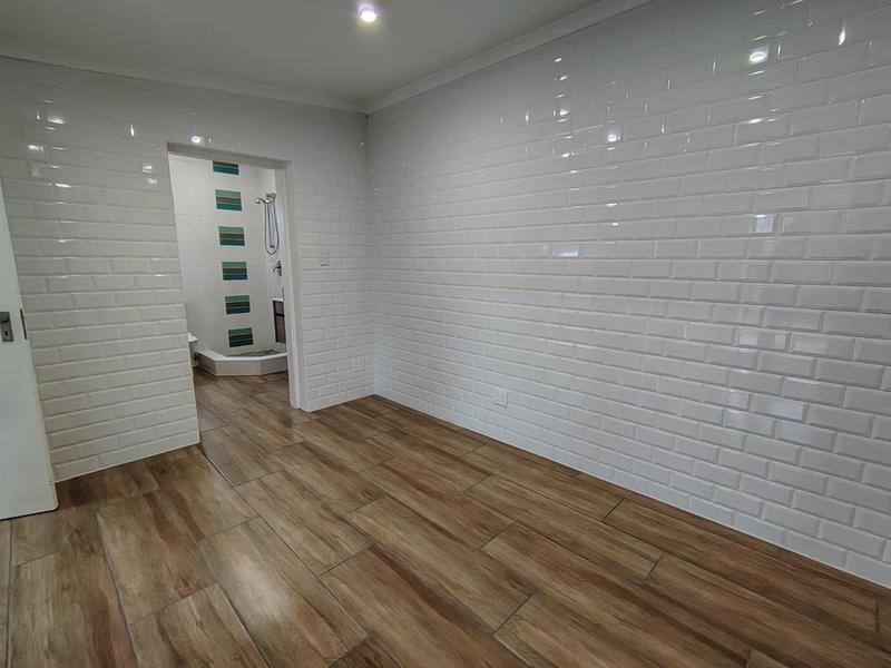 3 Bedroom Property for Sale in Dawnview Gauteng