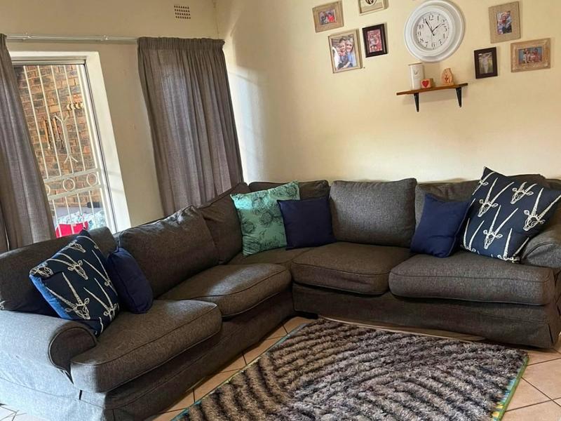 3 Bedroom Property for Sale in Birchleigh North Gauteng