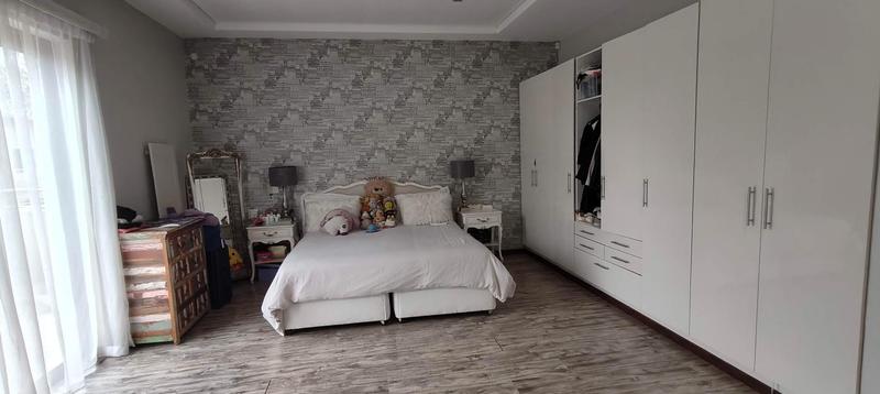To Let 3 Bedroom Property for Rent in Houghton Gauteng