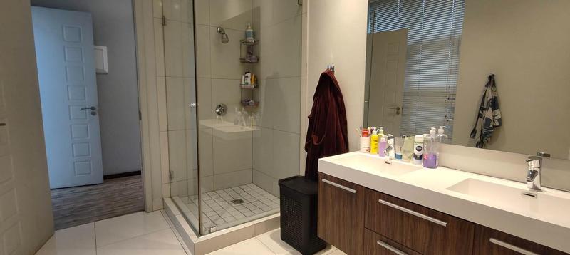 To Let 3 Bedroom Property for Rent in Houghton Gauteng