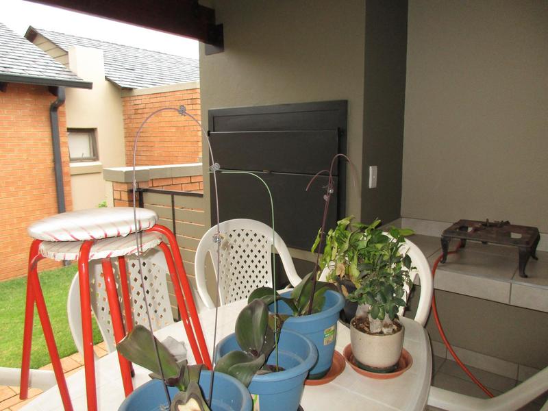 2 Bedroom Property for Sale in Retire at Midstream Gauteng