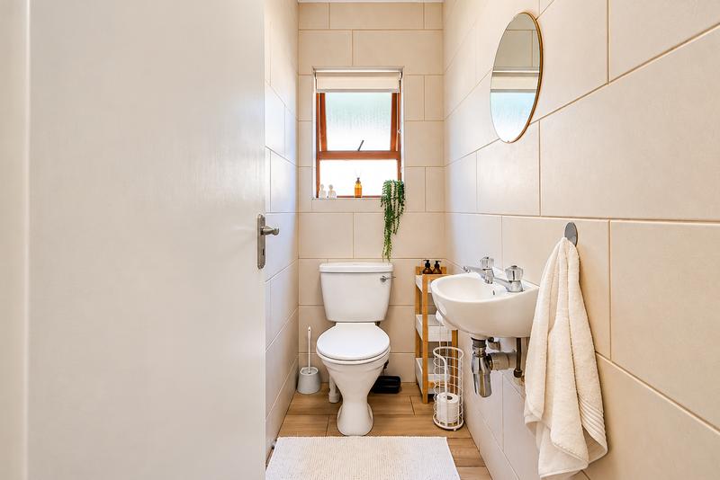 3 Bedroom Property for Sale in Beverley Gauteng