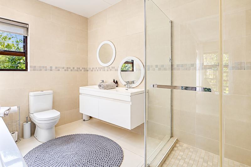 3 Bedroom Property for Sale in Beverley Gauteng