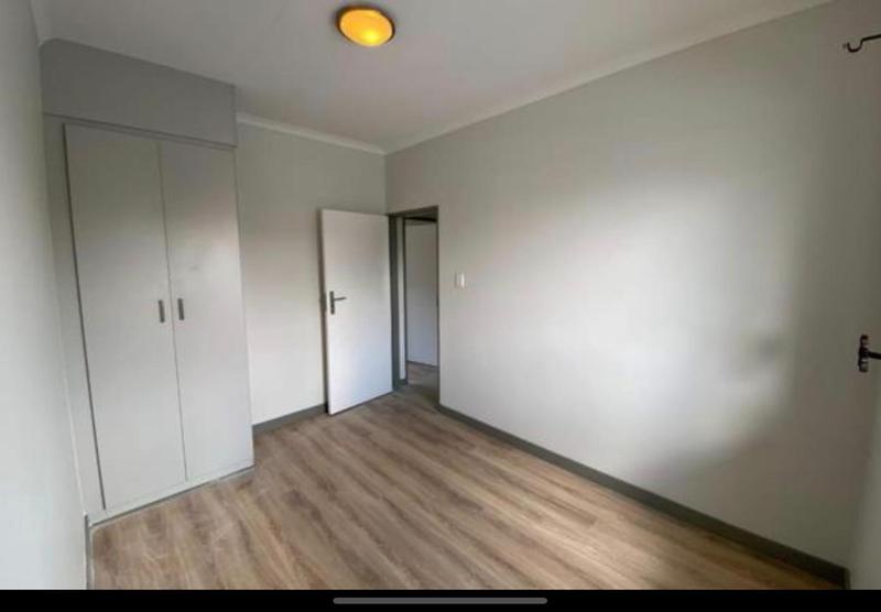 2 Bedroom Property for Sale in Midridge Park Gauteng
