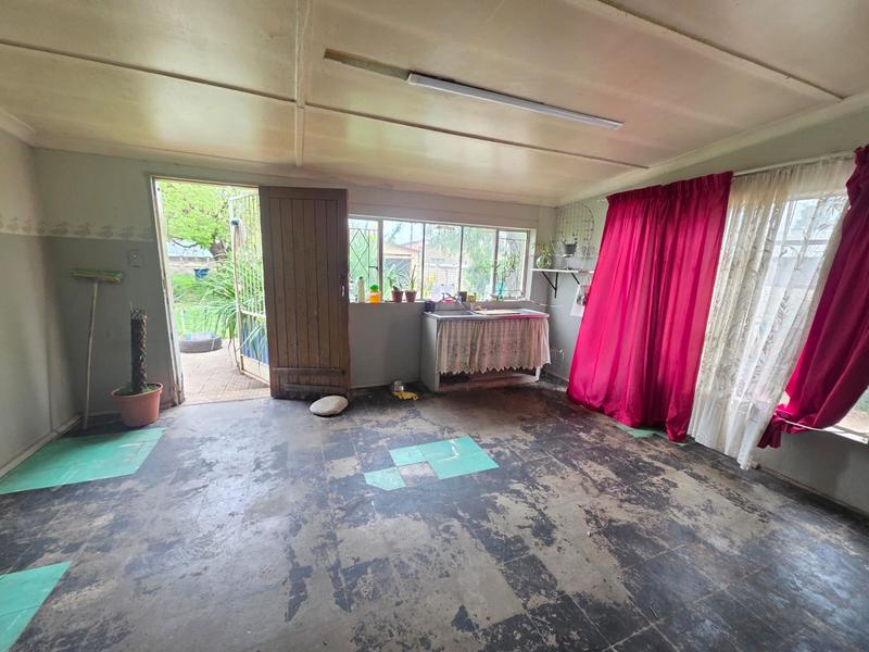 4 Bedroom Property for Sale in Rothdene Gauteng