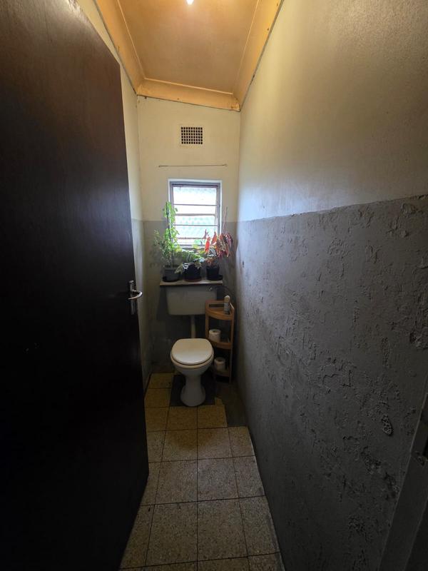 4 Bedroom Property for Sale in Rothdene Gauteng