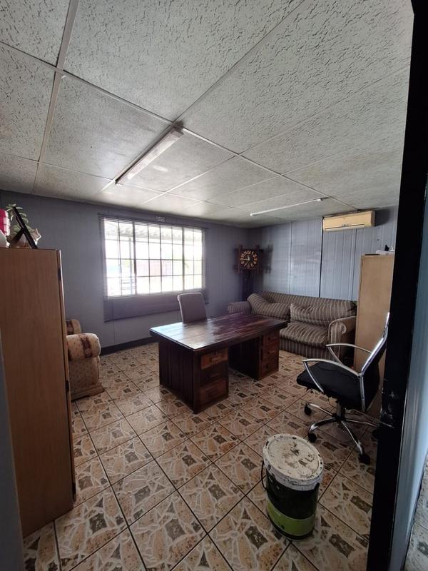 To Let Commercial Property for Rent in Aureus Gauteng