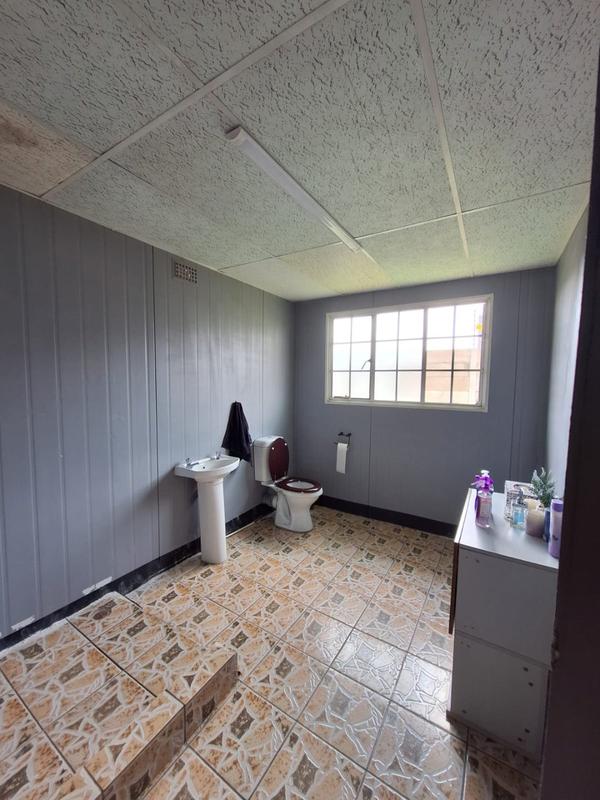 To Let Commercial Property for Rent in Aureus Gauteng