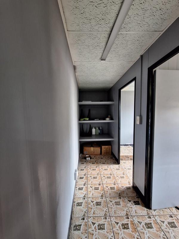 To Let Commercial Property for Rent in Aureus Gauteng