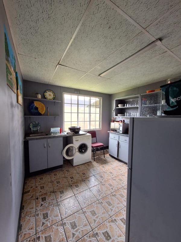 To Let Commercial Property for Rent in Aureus Gauteng