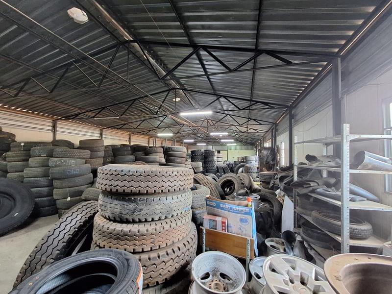 To Let Commercial Property for Rent in Aureus Gauteng