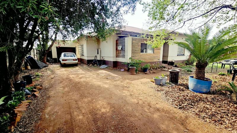 4 Bedroom Property for Sale in Rothdene Gauteng