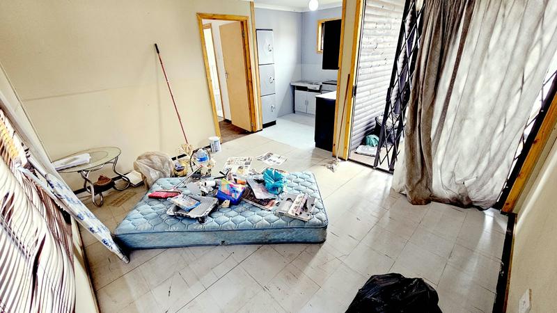 4 Bedroom Property for Sale in Rothdene Gauteng