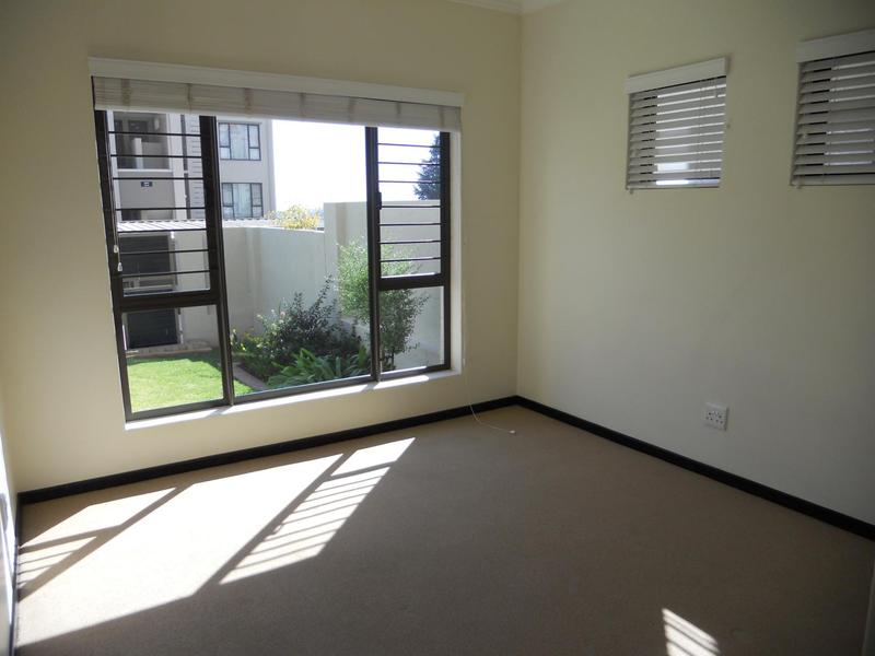 2 Bedroom Property for Sale in Bryanston Gauteng