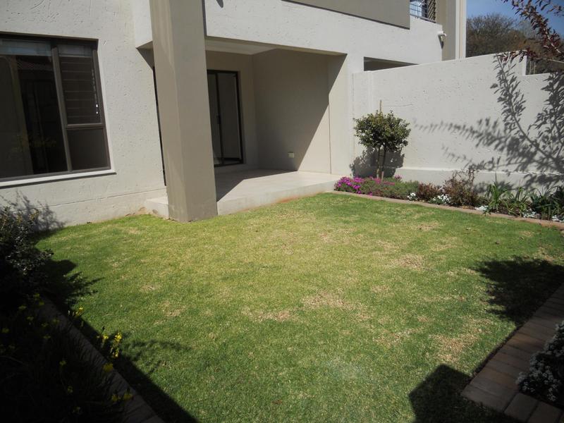 2 Bedroom Property for Sale in Bryanston Gauteng