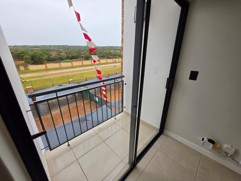 To Let 1 Bedroom Property for Rent in Mooikloof Gauteng