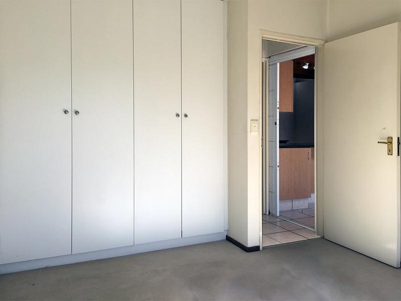 1 Bedroom Property for Sale in Pineslopes Gauteng
