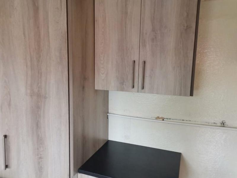 To Let 2 Bedroom Property for Rent in Jabavu Gauteng