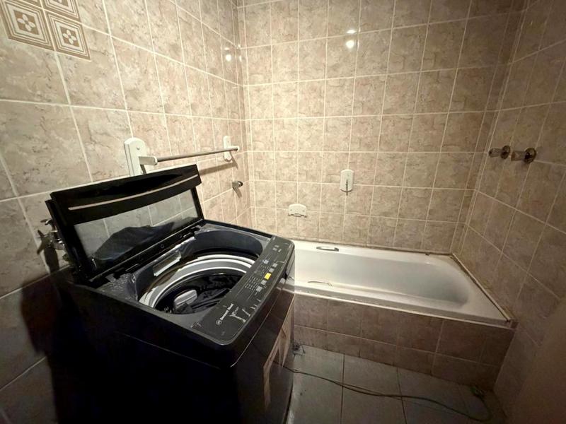 To Let 3 Bedroom Property for Rent in Mmesi Park Gauteng