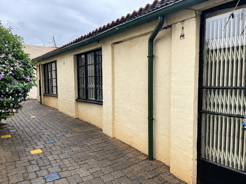 To Let 1 Bedroom Property for Rent in Primrose Hill Gauteng
