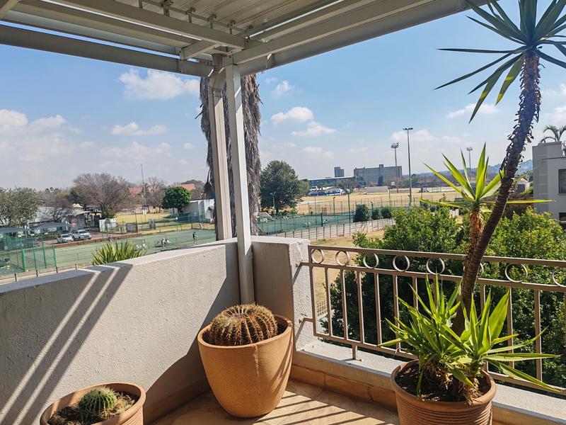 To Let 2 Bedroom Property for Rent in Bedfordview Gauteng