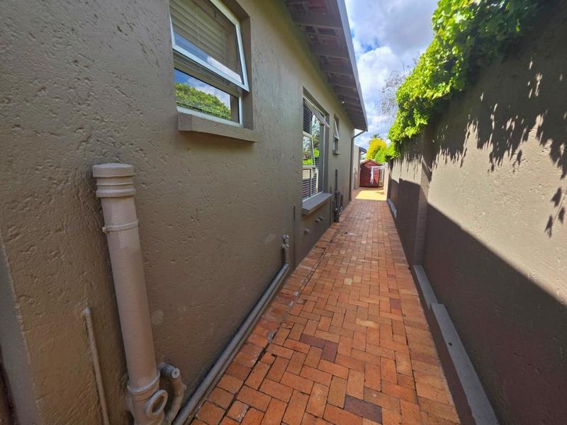 To Let 3 Bedroom Property for Rent in Blue Gill Estate Gauteng