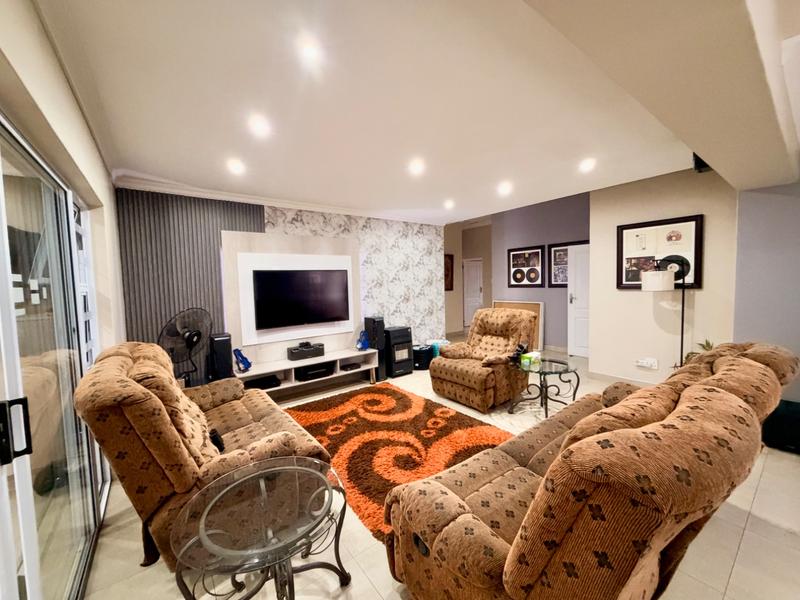 3 Bedroom Property for Sale in Vanderbijlpark SW 5 Gauteng