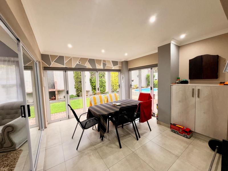 3 Bedroom Property for Sale in Vanderbijlpark SW 5 Gauteng