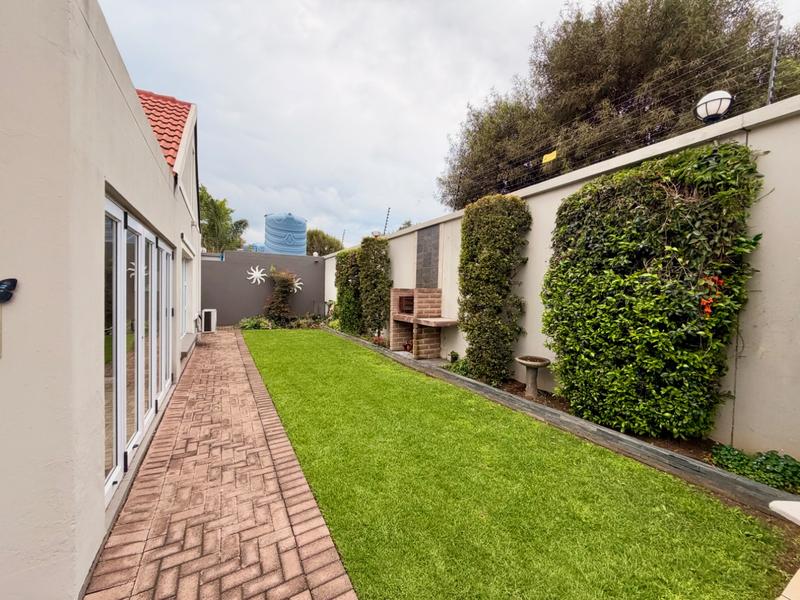 3 Bedroom Property for Sale in Vanderbijlpark SW 5 Gauteng