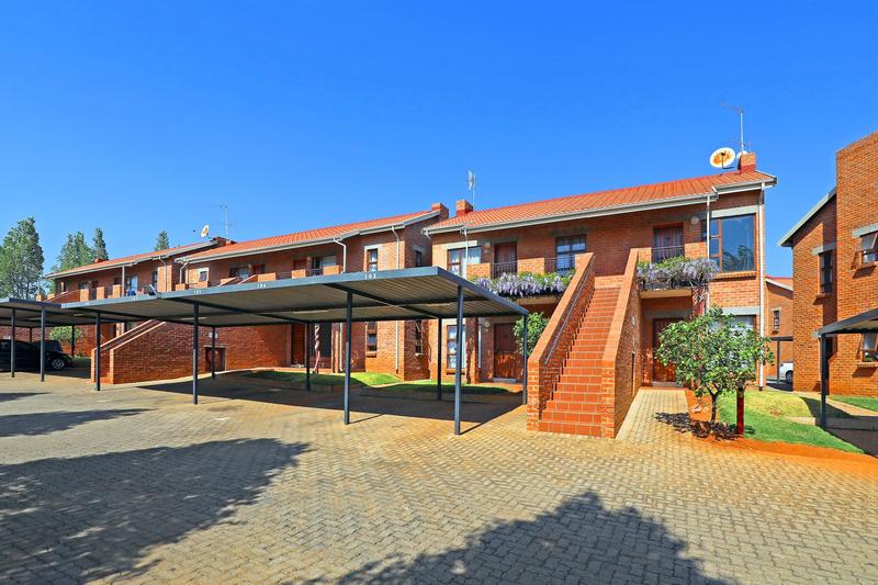 To Let 2 Bedroom Property for Rent in Ruimsig Gauteng