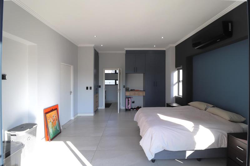 3 Bedroom Property for Sale in Olivedale Gauteng