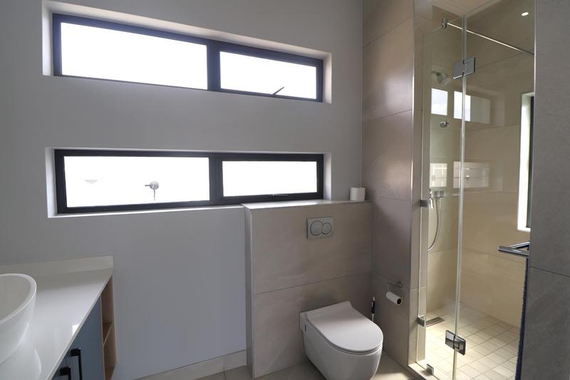 3 Bedroom Property for Sale in Olivedale Gauteng
