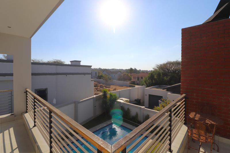 3 Bedroom Property for Sale in Olivedale Gauteng