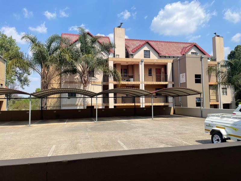 1 Bedroom Property for Sale in Zwartkop Golf Estate Gauteng