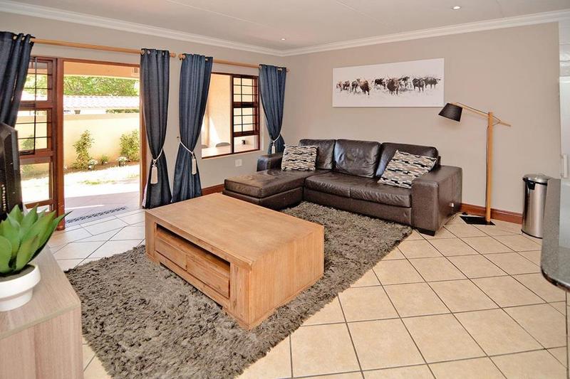 2 Bedroom Property for Sale in Bryanston Gauteng