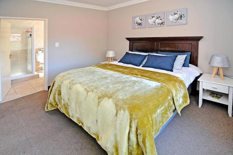 2 Bedroom Property for Sale in Bryanston Gauteng