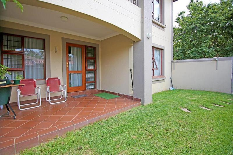 2 Bedroom Property for Sale in Bryanston Gauteng