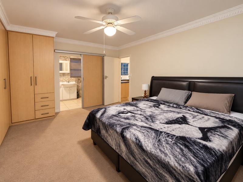 5 Bedroom Property for Sale in Amberfield Gauteng