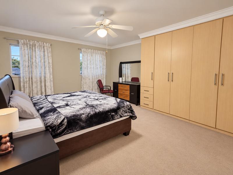 5 Bedroom Property for Sale in Amberfield Gauteng