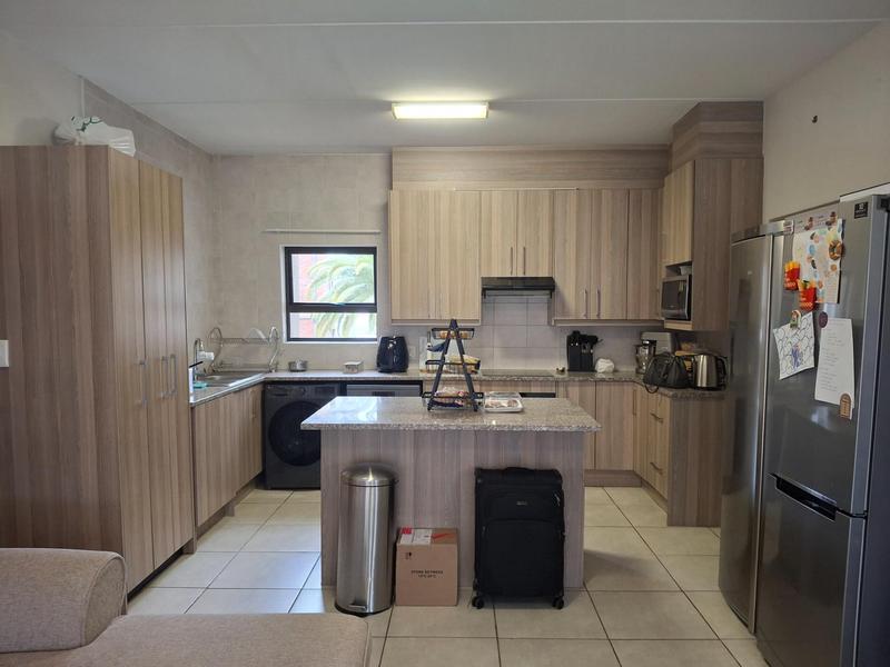 To Let 2 Bedroom Property for Rent in Victory Park Gauteng