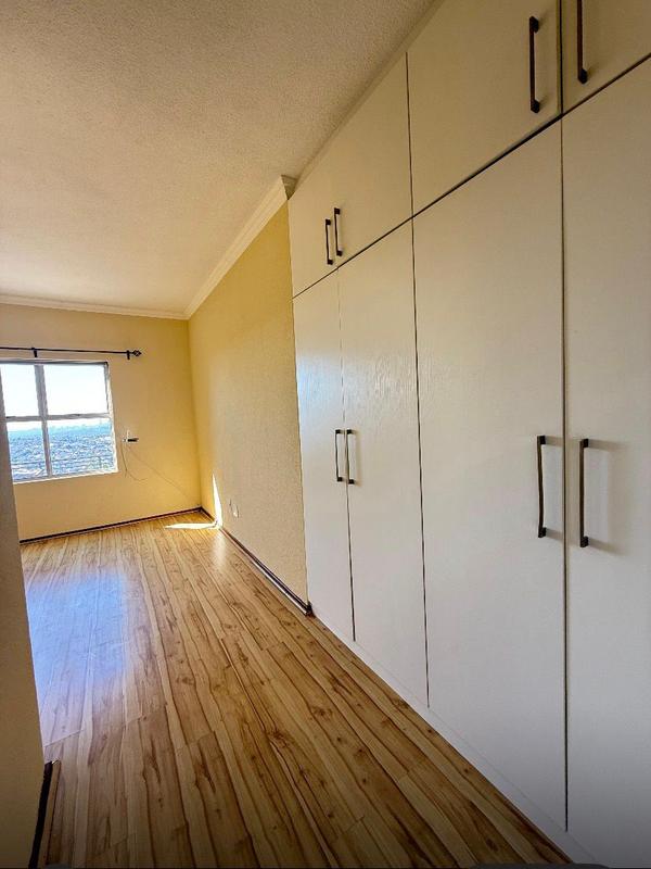 3 Bedroom Property for Sale in Northcliff Gauteng