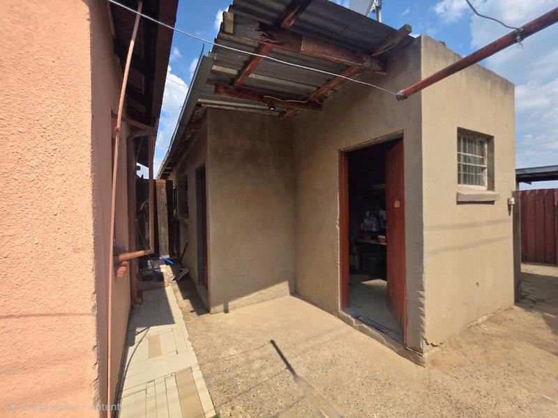 2 Bedroom Property for Sale in Elspark Ext 4 Gauteng