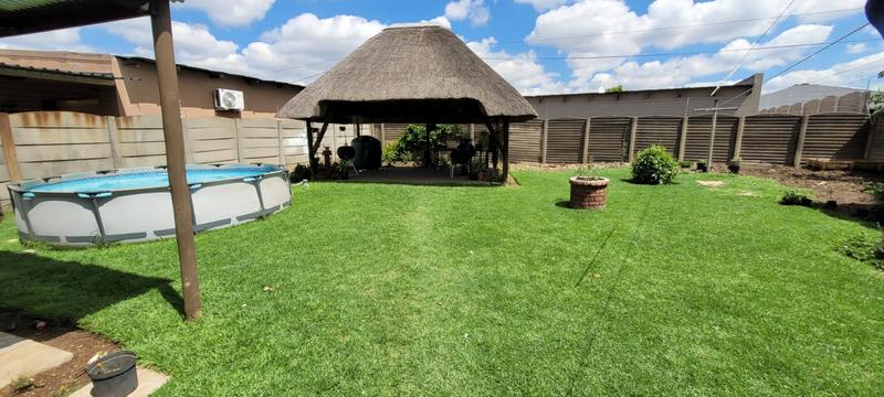 3 Bedroom Property for Sale in Florentia Gauteng