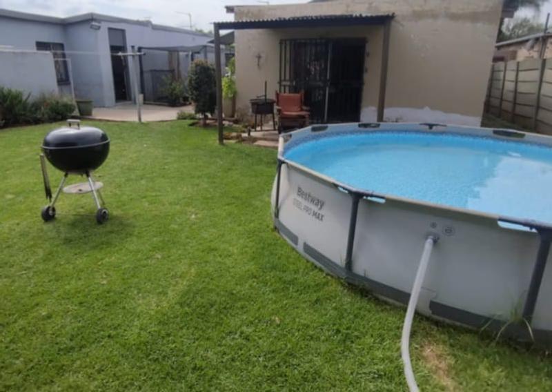 3 Bedroom Property for Sale in Florentia Gauteng